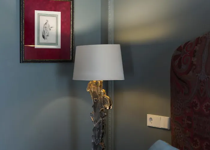 M メゾン パルティキュリエール