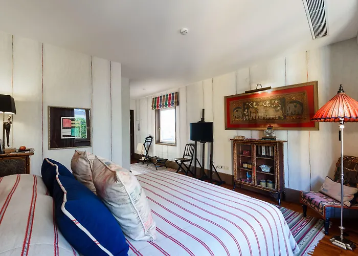 ゲストハウス M メゾン パルティキュリエール