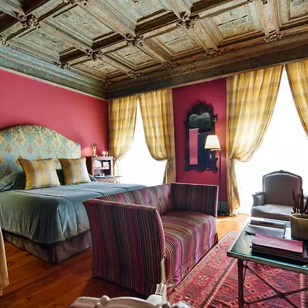 M Maison Particuliere