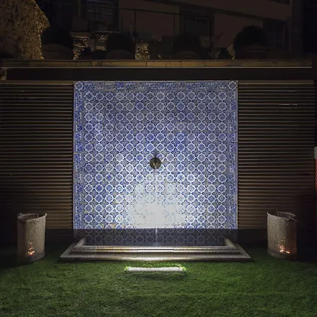 M Maison Particuliere Pensjonat 4*