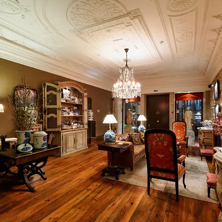 M Maison Particuliere