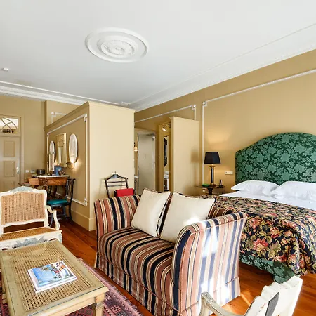 M Maison Particuliere Konukevi