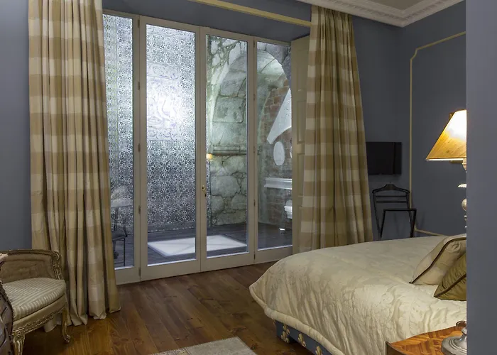 M Maison Particuliere