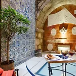 M Maison Particulière 4* Oporto