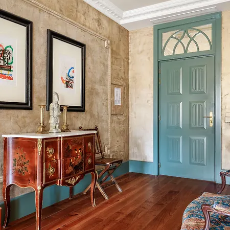 M Maison Particuliere Guest house 4*