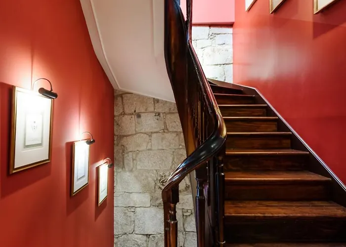 M Maison Particuliere 4*