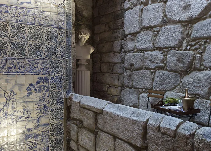 M Maison Particulière